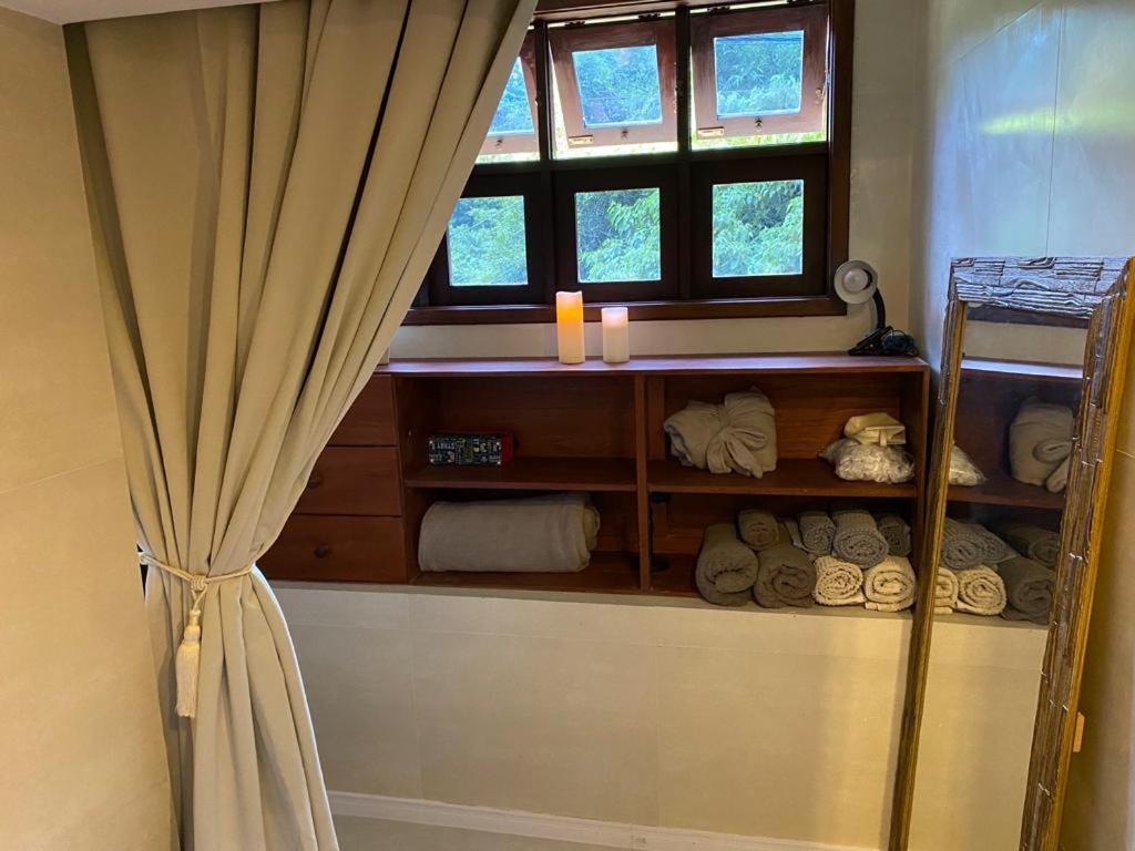 Recanto De Itaipava - Casa Com Forno De Pizza A Lenha, Churrasqueira, Pet Friendly, Equipada Para Ate 6 Pessoas, Em Meio A Natureza E Proxima Ao Centro Do Bairro Petrópolis Kültér fotó